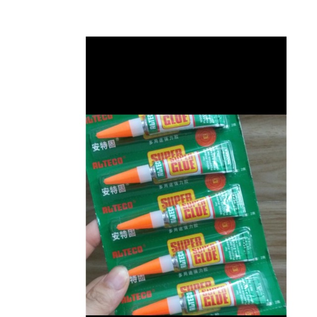 Keo dán đa năng siêu dính dán mọi thứ mà bạn muốn