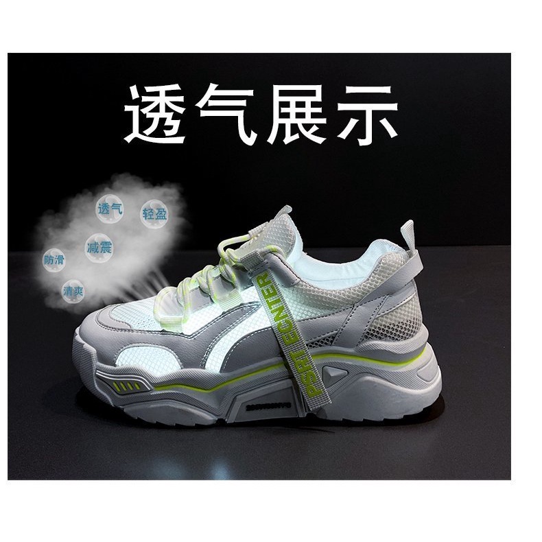 ẢNH VÀ VIDEOTHẬT  Giày thể thao sneaker nữ ULZZANG huy hiệu cúc dây phối màu