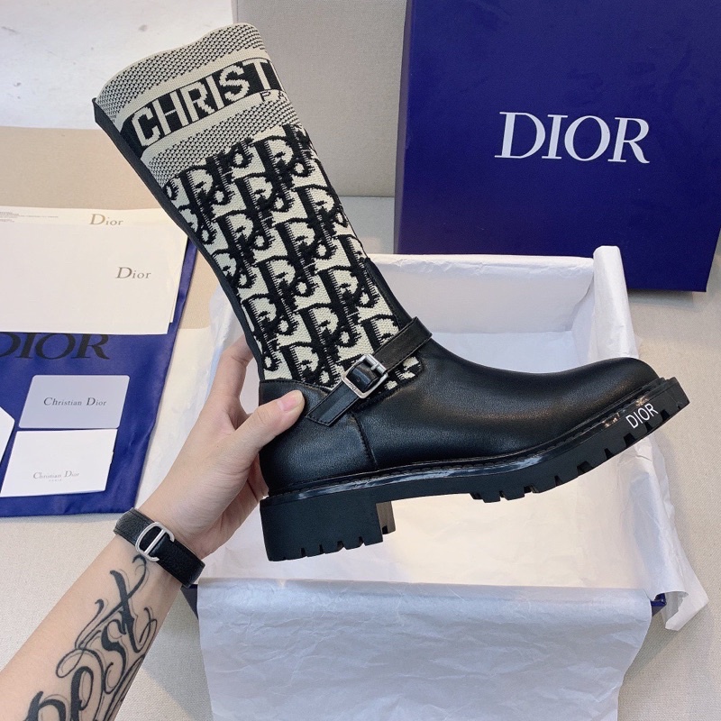 Boot len dior mai phương bùi