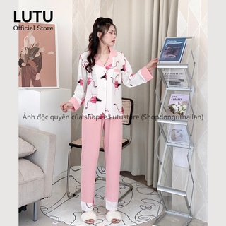 Bộ ngủ lụa hình hạc tay dài cổ phối