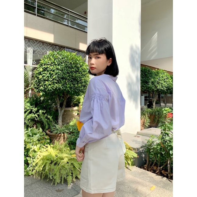 Quần short phối chỉ khác màu 2 túi trước thời trang GAGO màu kem GO3809