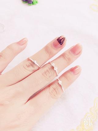 Nhẫn cỏ 4 lá may mắn hot trend