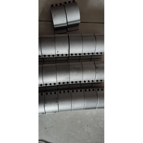 Gá củ đục Spindle  nguyên khối, chắc chắn
