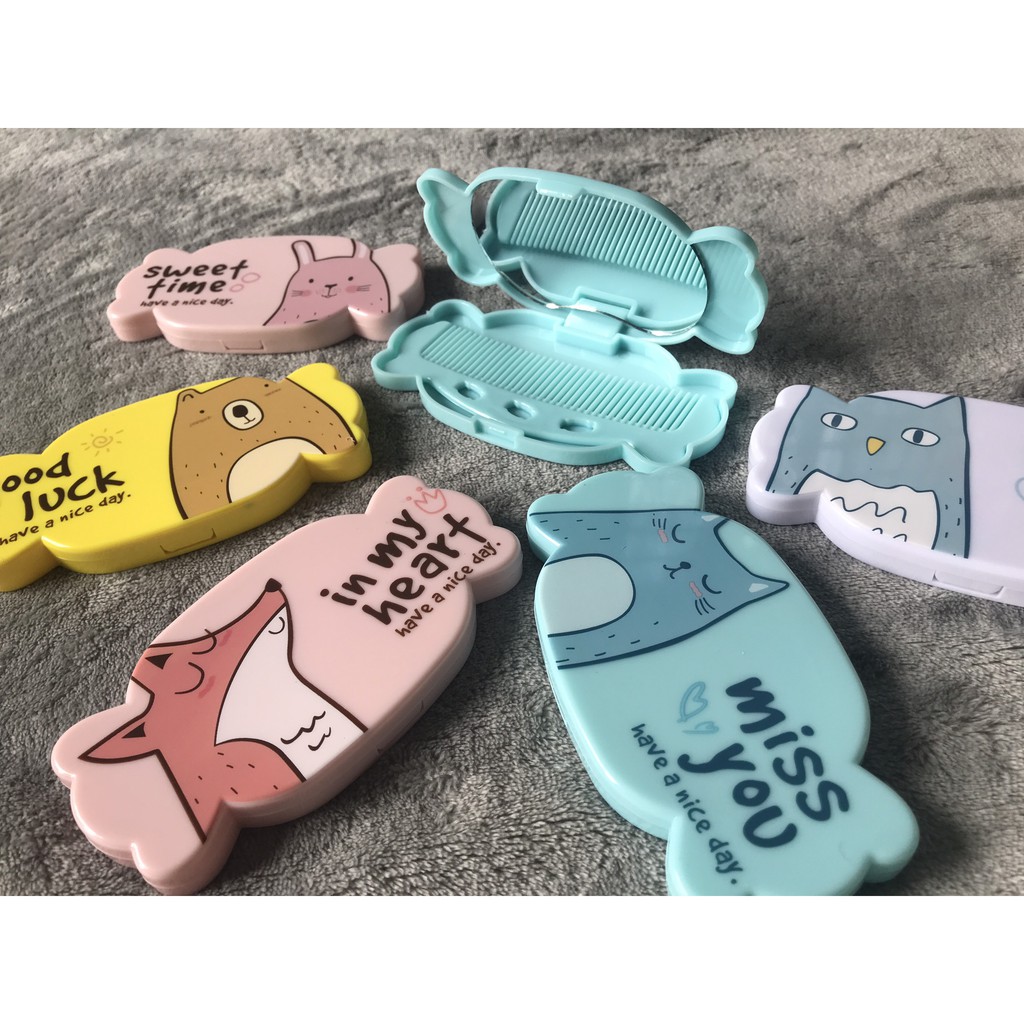 Bộ Gương Lược Cầm Tay Hình Viên Kẹo Siêu Dễ Thương Nhiều Mẫu Đa Dạng