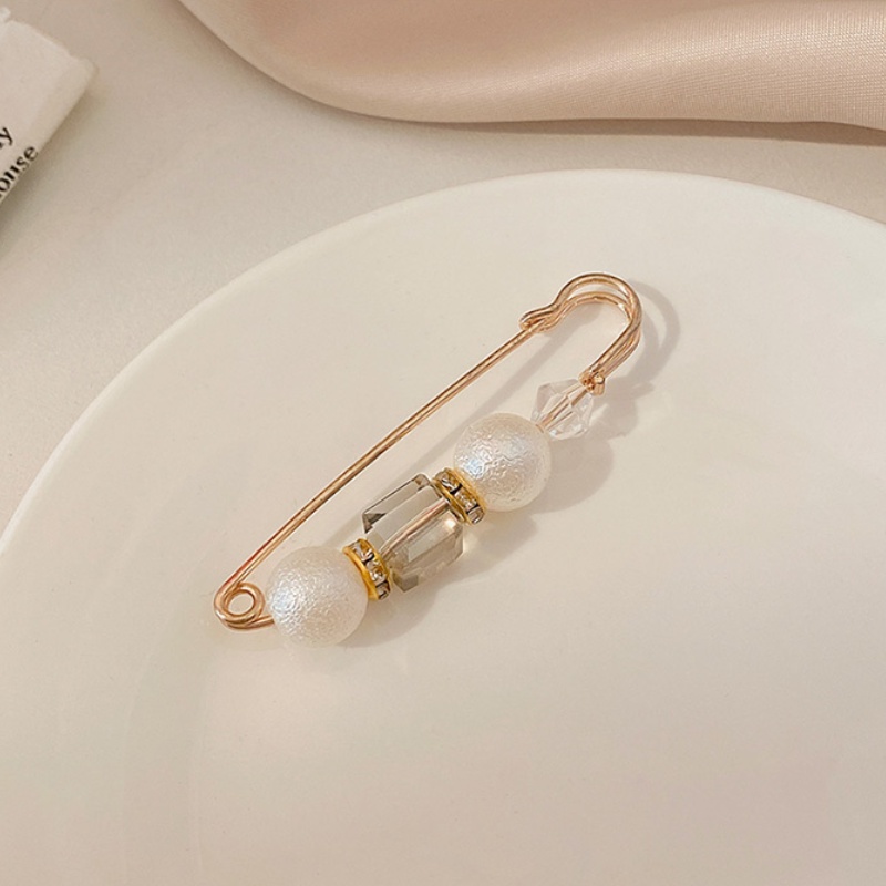 Trâm cài áo thiết kế thời trang theo phong cách hàn quốc