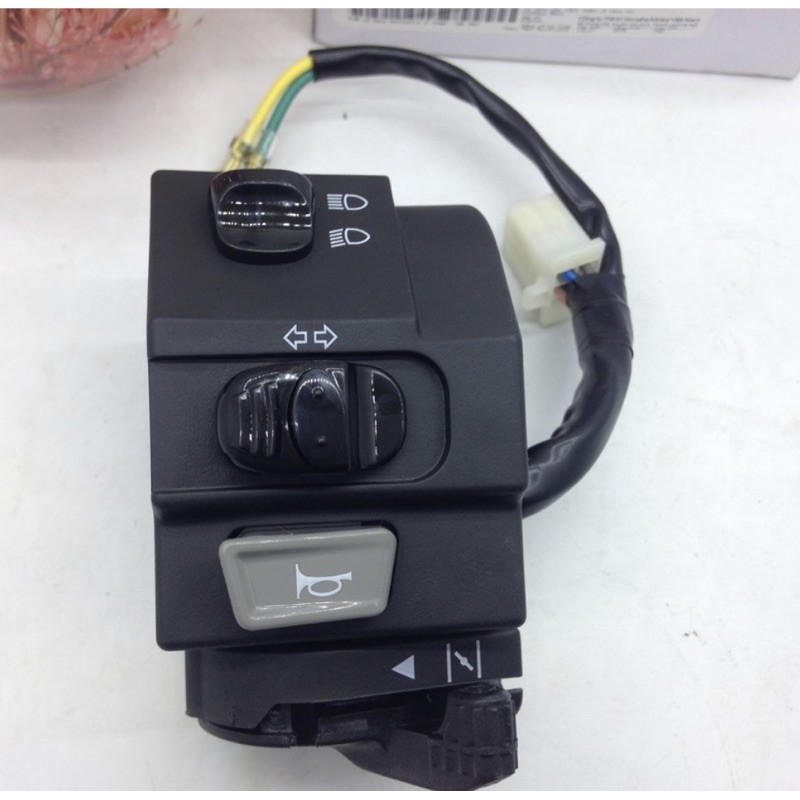 Cùm công tắc Sirius Chính Hãng Yamaha