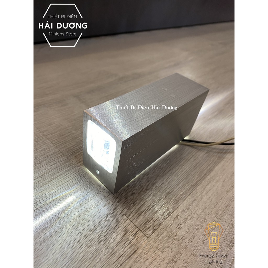 Đèn Tường Cao Cấp 2 Đầu Chiếu Sáng Chống nước ngoài trời DT-261 Tạo Tia Sáng - Led Siêu Sáng - Ánh Sáng Trắng / Vàng