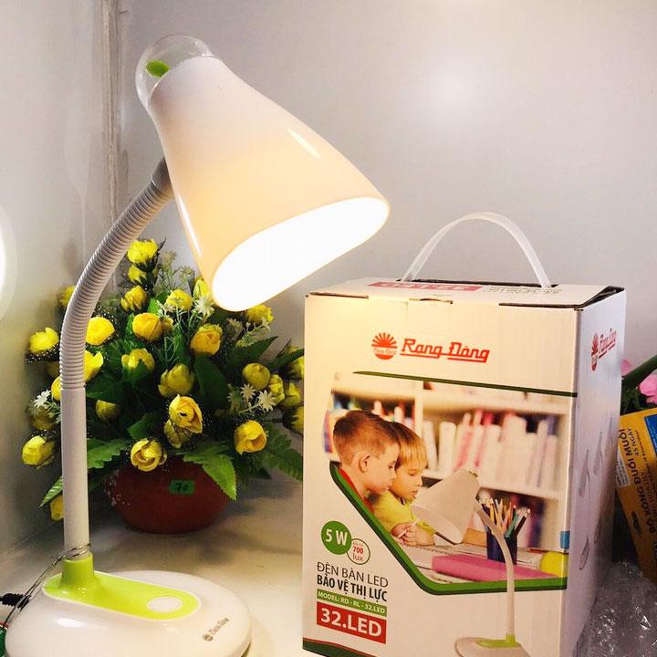Đèn học chống cận Rạng Đông RD-RL-32.LED Chất liệu Siêu Bền, Dễ Điều chỉnh, Tiết kiệm 80% Điện năng