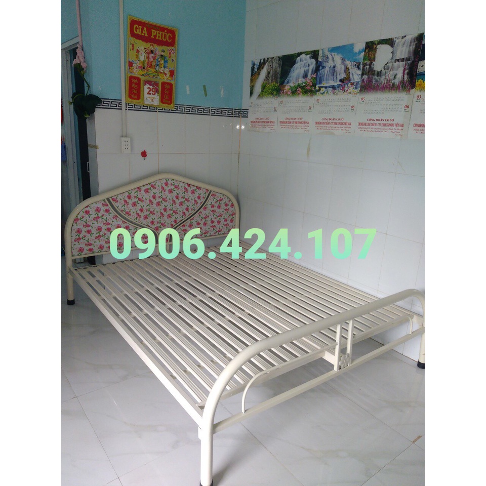 Giường Sắt Tròn Ngang 80CM,1M,1M2,1M4,1M6,1M8X2M Lắp Ráp Freeship HCM New 100%