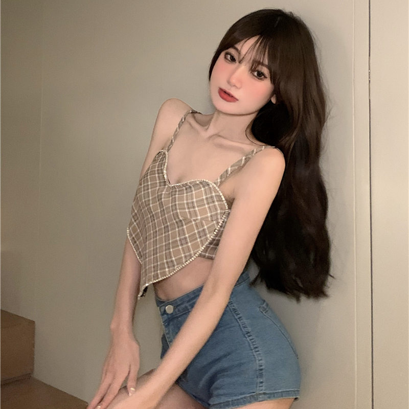 Áo Croptop Kẻ Sọc Thiết Kế Lệch Tà Cá Tính Cho Nữ