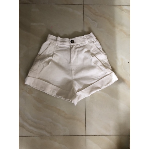 quần short zara đen và trắng size 34