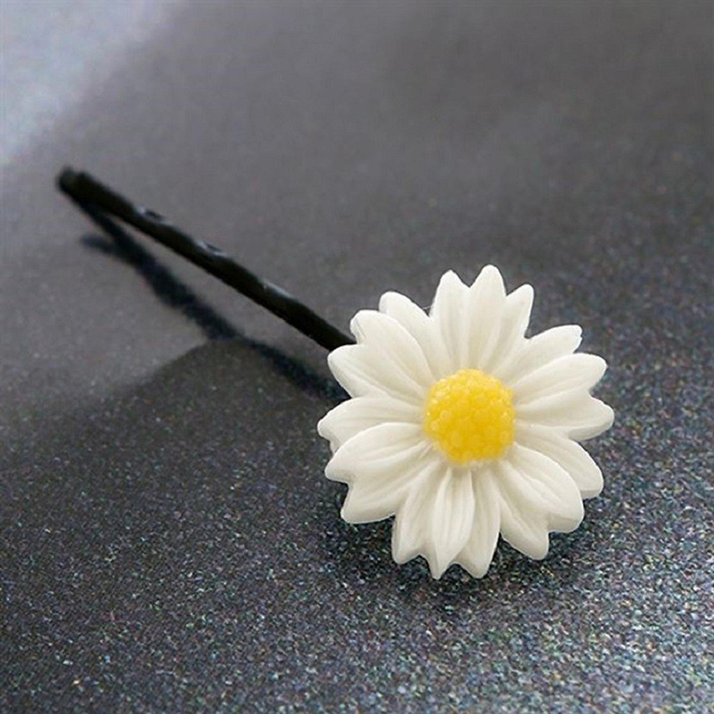 Sét 4 kẹp tóc cúc họa mi loại 2 và 3 hoa KAH123 (chọn mẫu)
