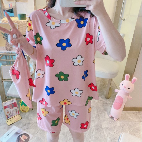 Bộ Thun Quần Đùi Cute Kèm Túi Đựng - DB036