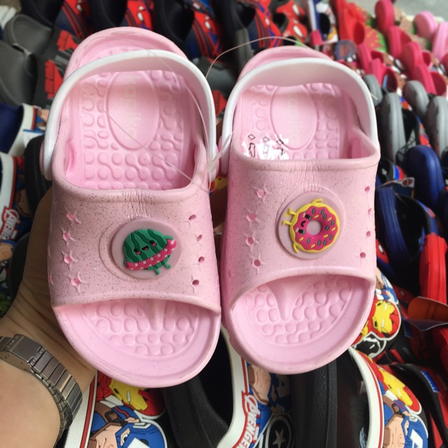 Sandal siêu nhẹ xuất Nga ( trộn màu & size ) Mời các bạn ib để đc tư vấn !