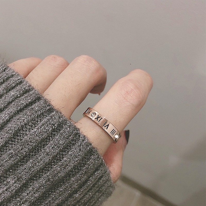 Nhẫn thép titan khắc số la mã 6-12 tùy chọn màu sắc