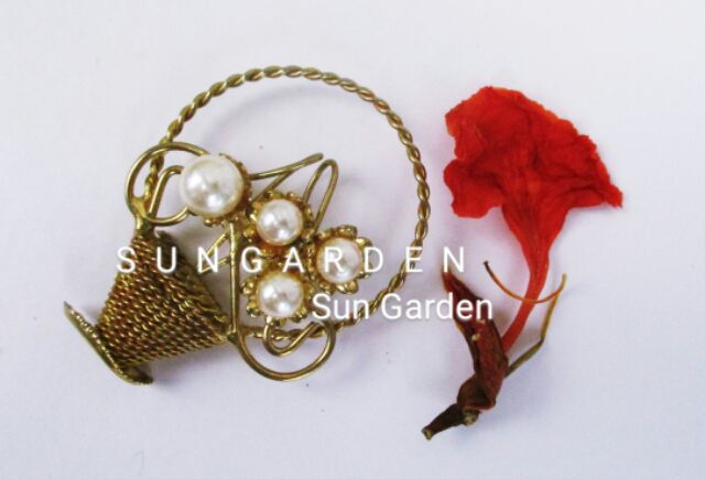 1294. Cài áo lẳng hoa tinh tế lịch lãm