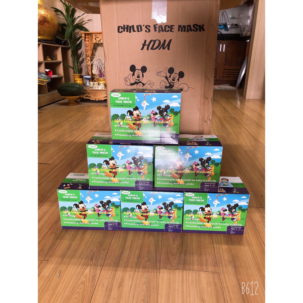 Khẩu trang trẻ em kháng khuẩn - Hộp 50 cái, dễ chịu cho bé khi sử dụng | BigBuy360 - bigbuy360.vn