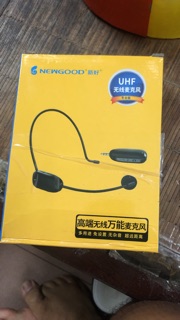 Micro không dây choàng đầu Newgood P11