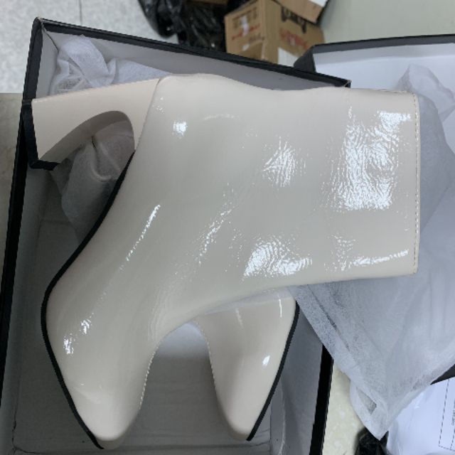 Bốt da bóng cao 7cm