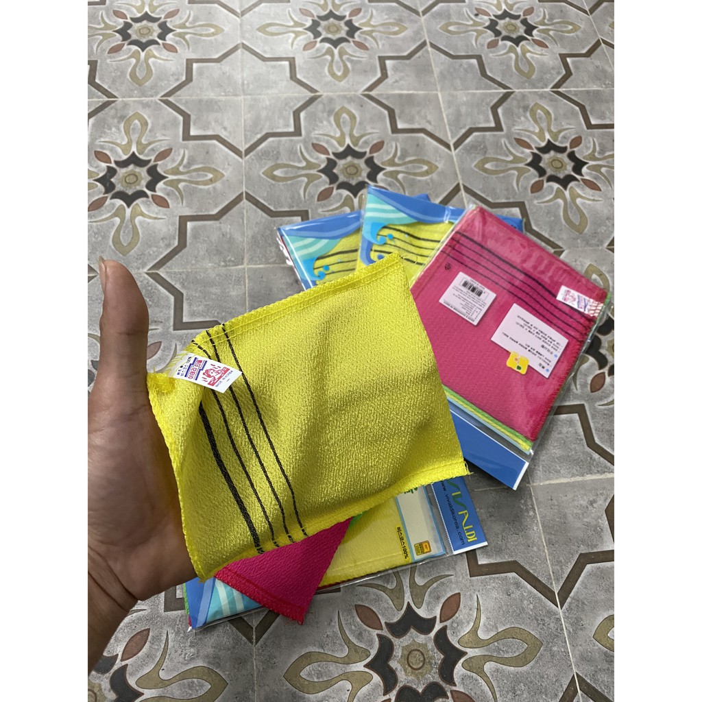 Tẩy da chết body với chiếc khăn thần thánh được mọi spa và người dân Hàn Quốc ưa thich sử dụng hàng ngày | BigBuy360 - bigbuy360.vn