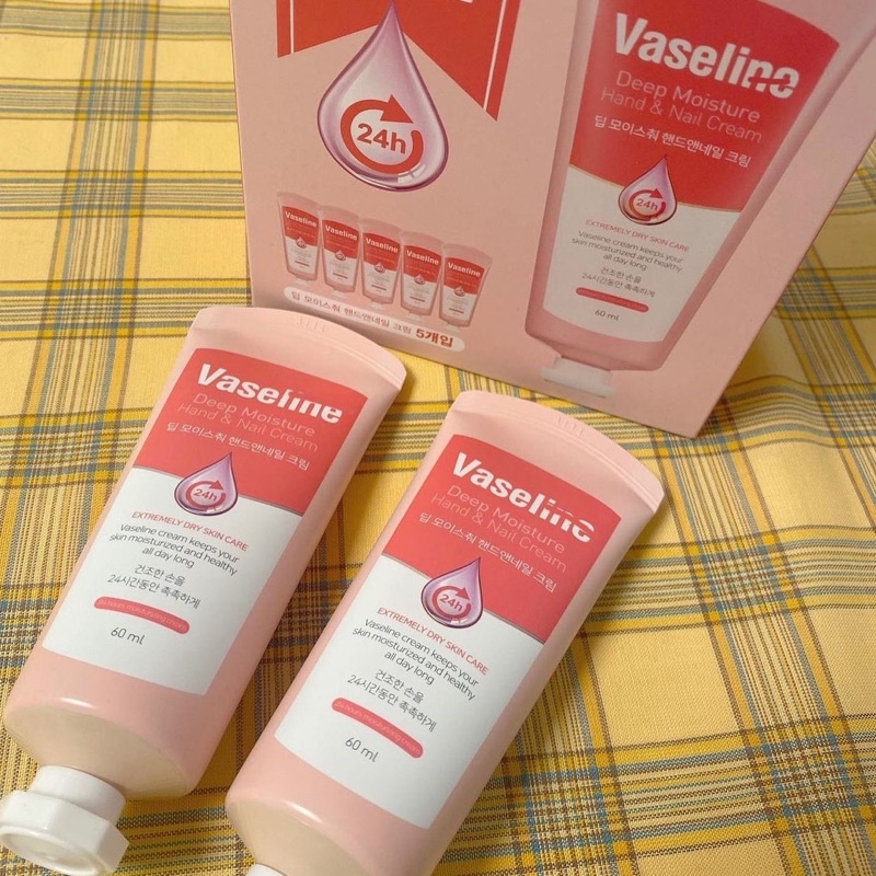 Có sẵn - Dưỡng Vaseline nội địa Hàn 60ml