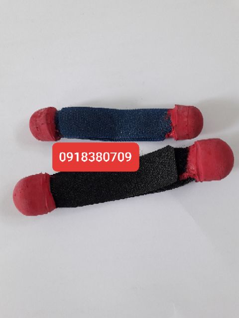 Bịt cựa gà tre loại thường 1 cặp 2 con. Dành cho gà tre