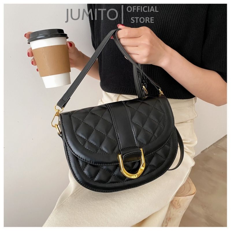 Túi xách nữ đeo chéo kẹp nách C.K vạt bầu size 19 cm trần trám da phồng JUMITO T1.049.DE
