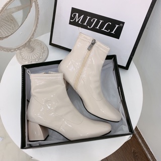 Bốt lửng màu trắng kem gót 5p dễ đi hàng cao cấp fullbox