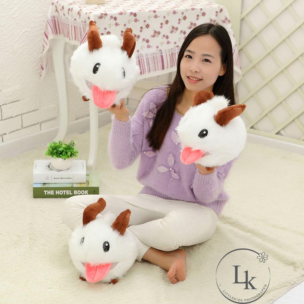 Gấu nhồi bông trang trí hình thỏ Poro màu trắng hoạt hình xinh xắn