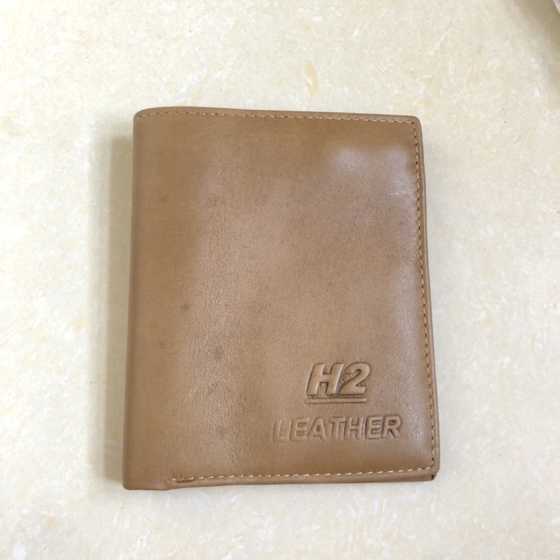 Lẻ mẫu màu xanh - Ví đứng da bò màu vàng xanh