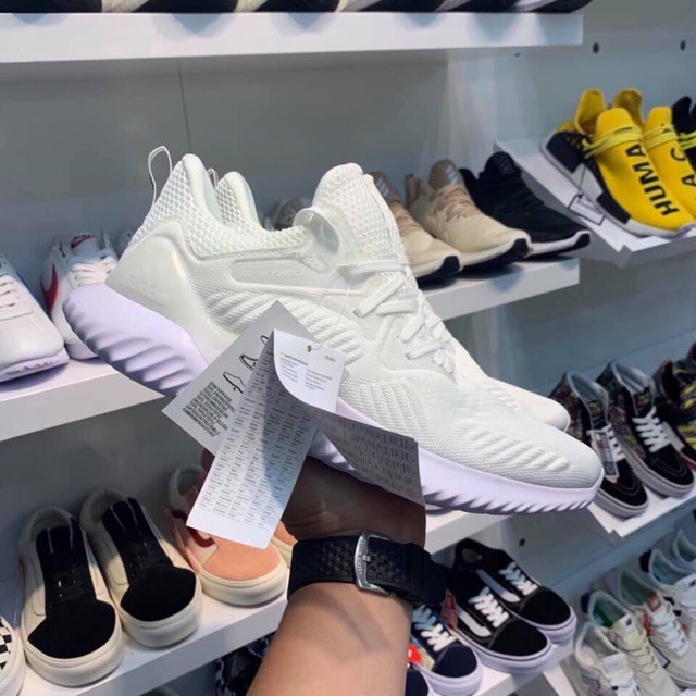 (Video cận cảnh) Giày thể thao sneaker alphabounce trắng full
