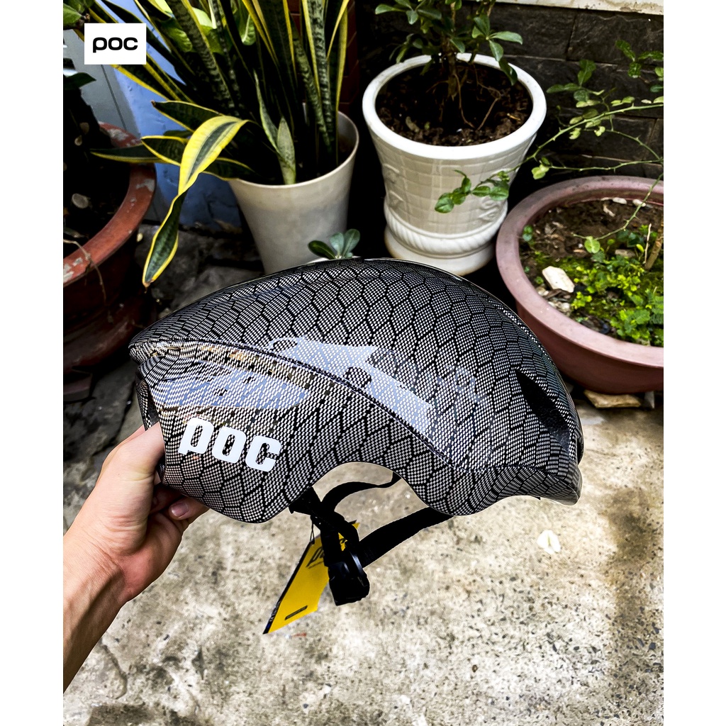 NÓN POC 02 MÀU CACBON TỔ ONG BÓNG BẢN MỚI NHẤT 2022 CHÍNH HÃNG