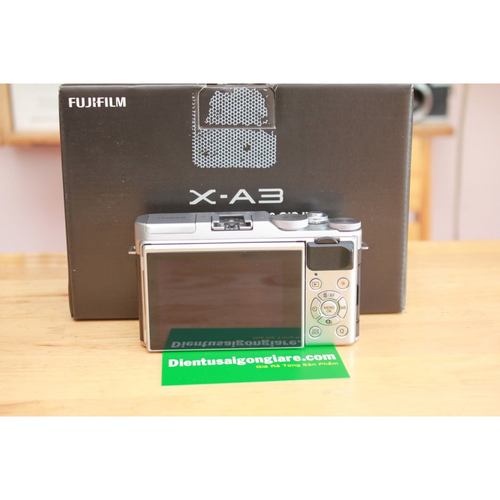 Bán máy ảnh Fujifilm X-A3 + kit 16-50mm F3.5 - 5.6 OIS II