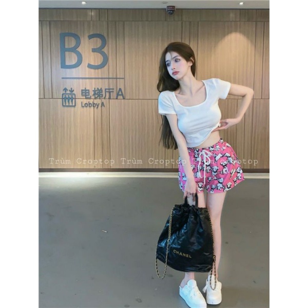 Áo Croptop Ngắn Tay Cổ Chữ U 2 Màu Đen Trắng Dáng Ôm Body Phong Cách Hàn Quốc
