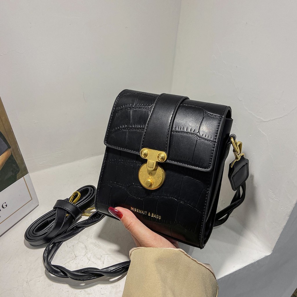 Túi xách nữ chữ nhật khóa độc đáo - MA231