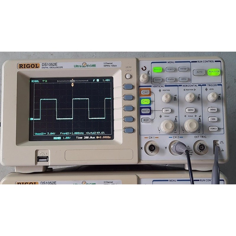Máy hiện sóng Rigol DS1052E
