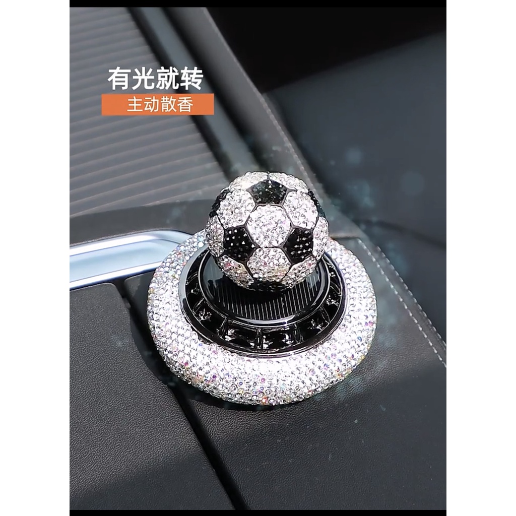 Nước Hoa Ô Tô Quả Bóng Đá Xoay Sử Dụng Năng Lượng Mặt Trời Tặng Kèm Sáp Thơm