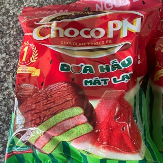 Bánh Chocopn dưa hấu gói 216g  x 12 bánh - Bánh choco pn phủ socola hương dưa hấu 216 g