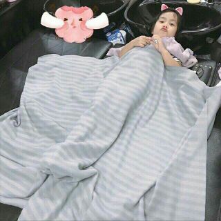 Chăn Ikea bốn mùa