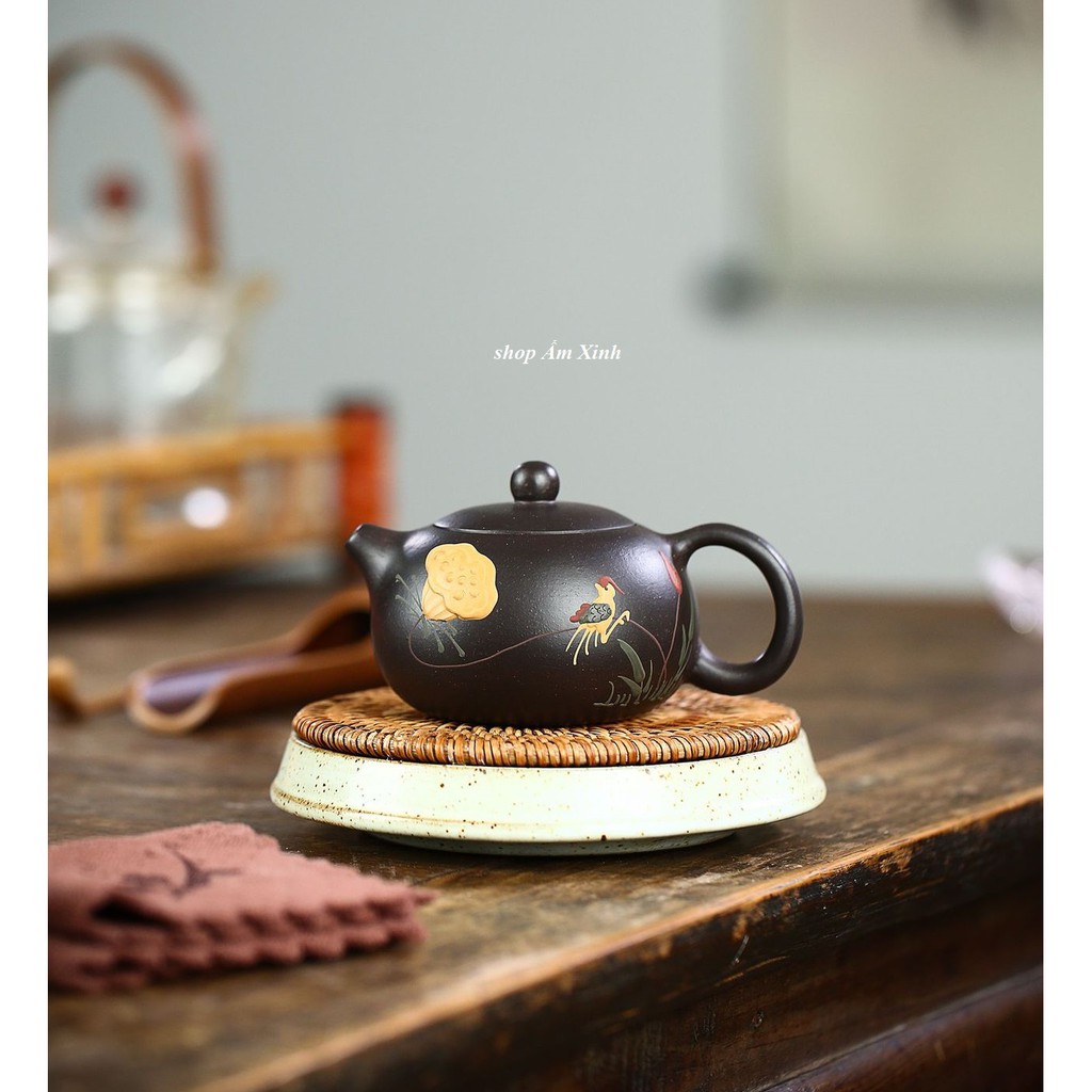 Ấm tử sa Nghi Hưng Tây Thi (Họa My Ca)