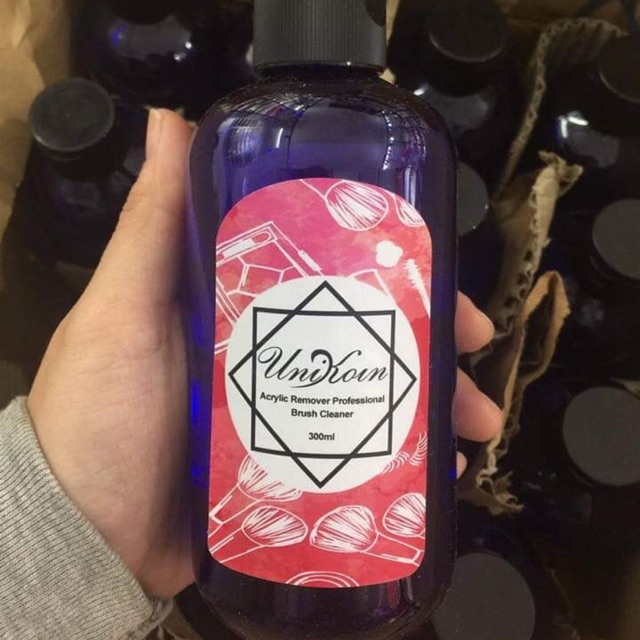 Nước rửa cọ