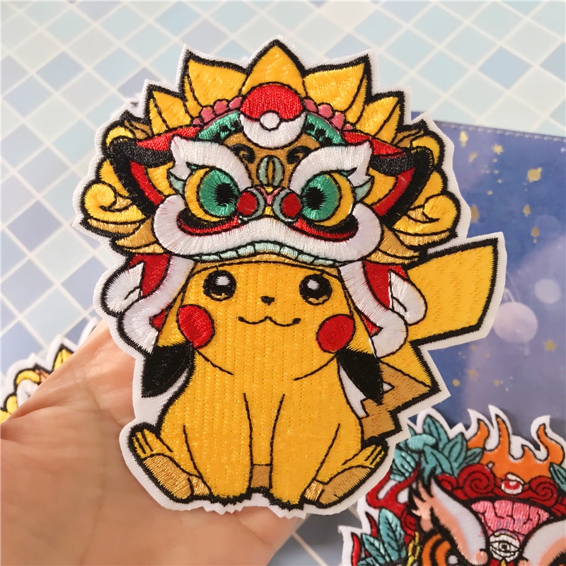 Miếng vá ủi dán thêu hình Pikachu thời trang