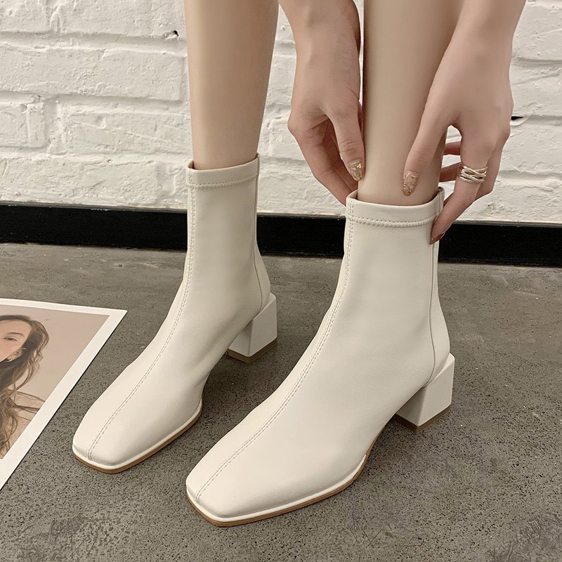 Giày Boots Nữ thời trang MWC Boot cổ cao gót vuông 5p dáng bốt lửng màu đen kem siêu HOT NUBO-9101