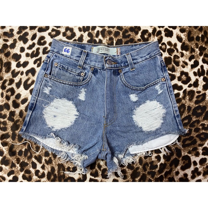 Quần short jeans rách bụi