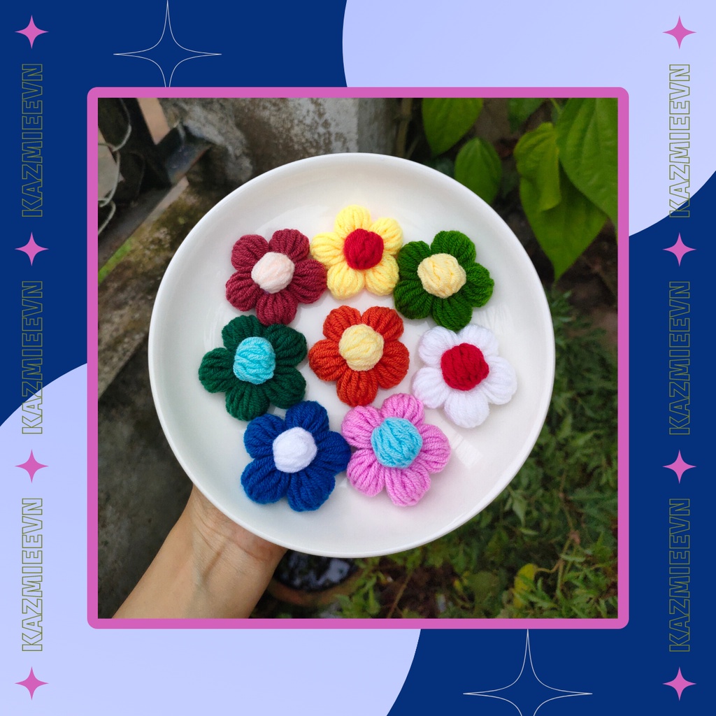 Set 10, 20 ghim/ pin cài áo, balo hình bông hoa dễ thương handmade bằng len