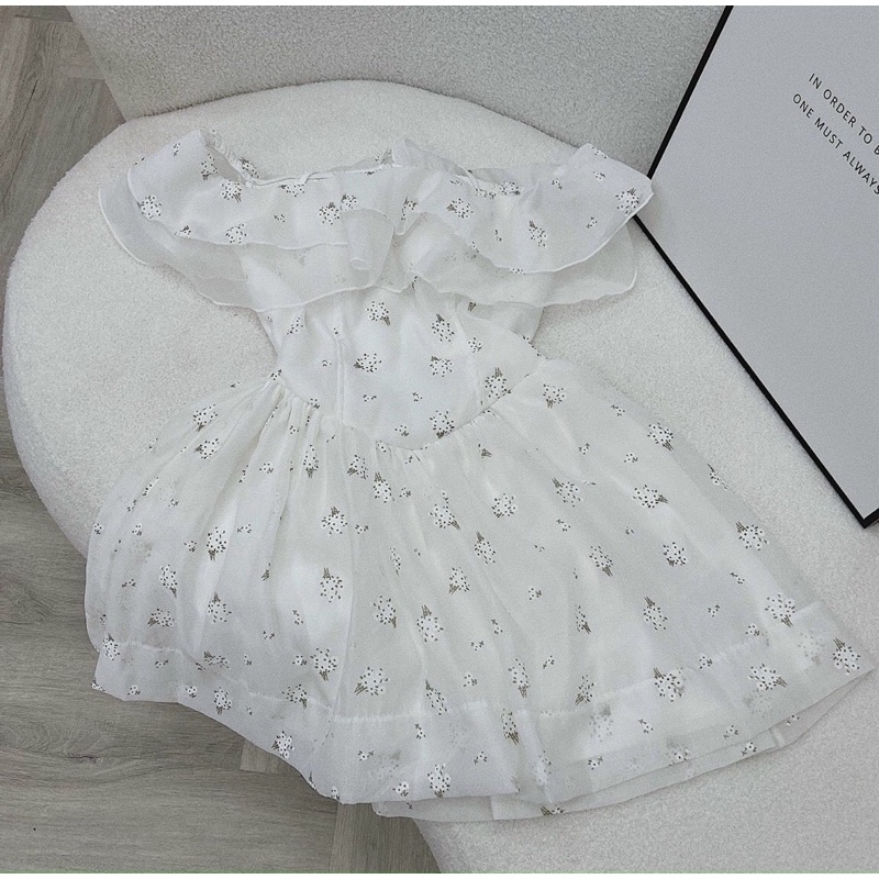 ĐẦM HOA BÈO NGỰC DÁNG XOÈ