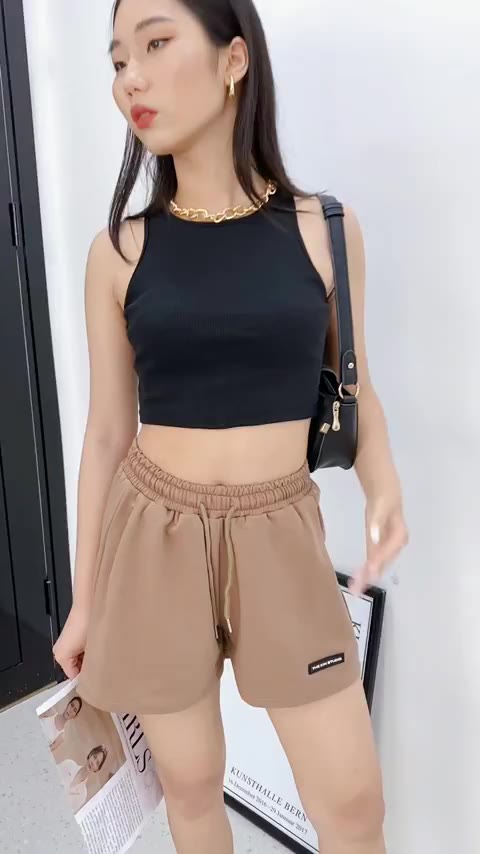 Áo ba lỗ trơn croptop thun tăm The Kim, áo croptop 3 lỗ sát nách cho nữ ôm Body | BigBuy360 - bigbuy360.vn