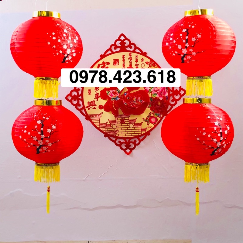 Đèn lồng Vải Đỏ Trung Quốc có hoa văn dán kẽm kèm tua rua trang trí Lễ Tết, sân Chùa, mừng lễ Phật Đản