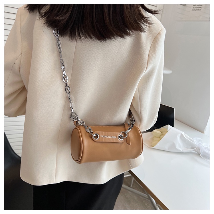 Túi đeo vai IELGY hình trụ phối dây xích thời trang cho nữ