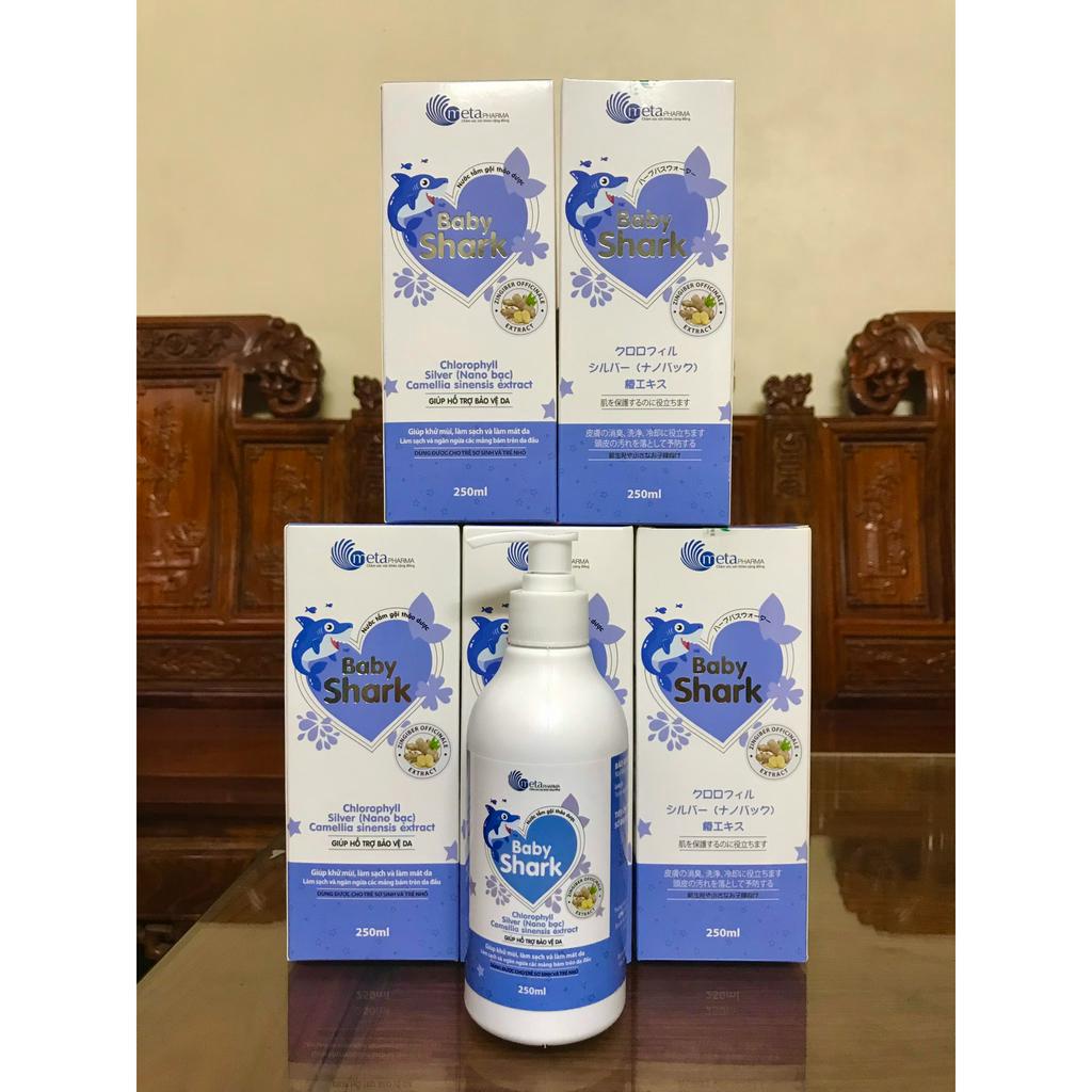 Sữa tắm gội dịu lành cho bé BABY SHARK 250ml